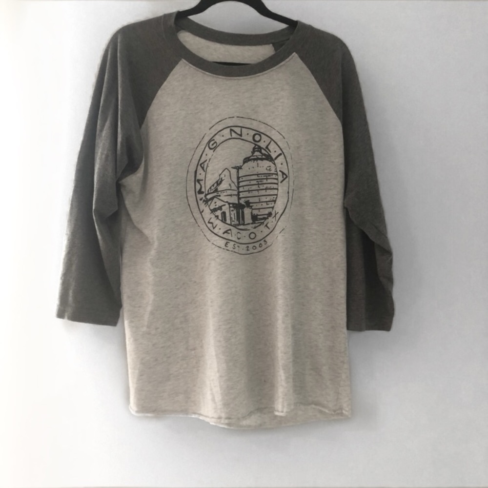 Magnolia silos t-shirt